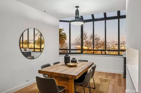 Dining - 640 Davis St #24, San Francisco, CA 94111 photo 4 of 7