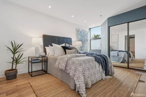 Bedroom - 640 Davis St #24, San Francisco, CA 94111 photo 7 of 7