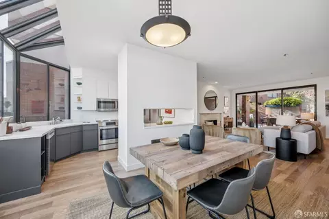 Dining - 640 Davis St #24, San Francisco, CA 94111 photo 3 of 7