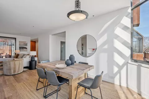 Dining - 640 Davis St #24, San Francisco, CA 94111 photo 7 of 7