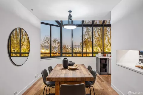 Dining - 640 Davis St #24, San Francisco, CA 94111 photo 1 of 7