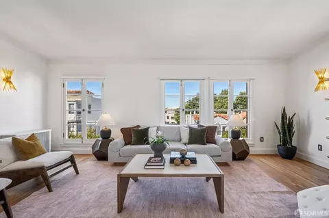2165 Beach St #5, San Francisco, CA 94123