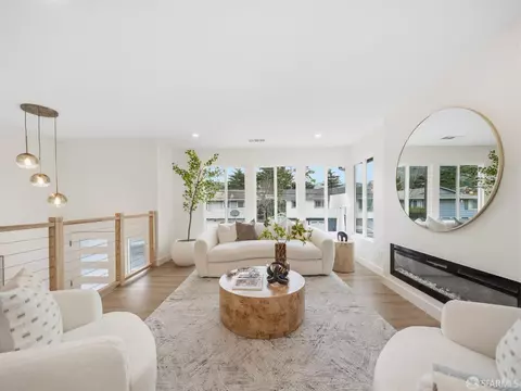 Living - 1107 Mason Dr, Pacifica, CA 94044 photo 4 of 5