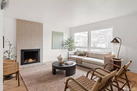 Living - 121 Beachview Ave, Pacifica, CA 94044 photo 3 of 3