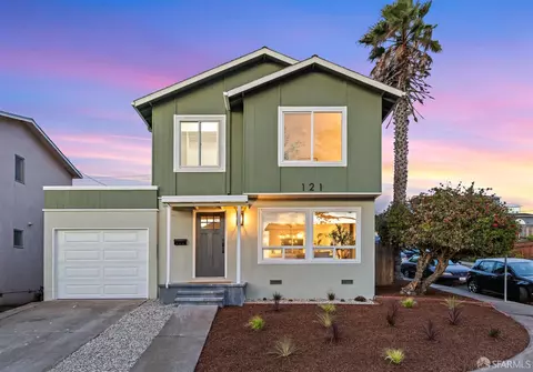 121 Beachview Ave, Pacifica, CA 94044