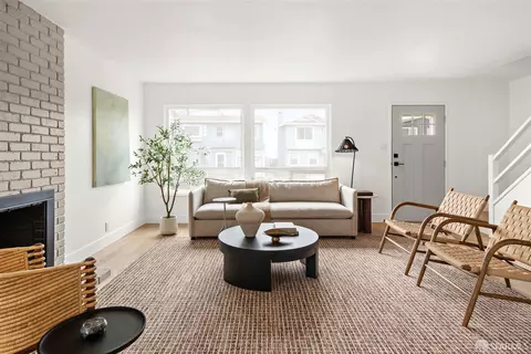 Living - 121 Beachview Ave, Pacifica, CA 94044 photo 1 of 3