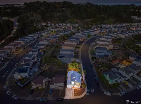 View/Area - 121 Beachview Ave, Pacifica, CA 94044 photo 3 of 11