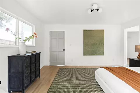 Bedroom - 121 Beachview Ave, Pacifica, CA 94044 photo 3 of 8