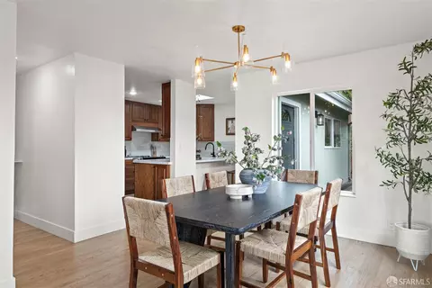 Dining - 121 Beachview Ave, Pacifica, CA 94044 photo 2 of 3