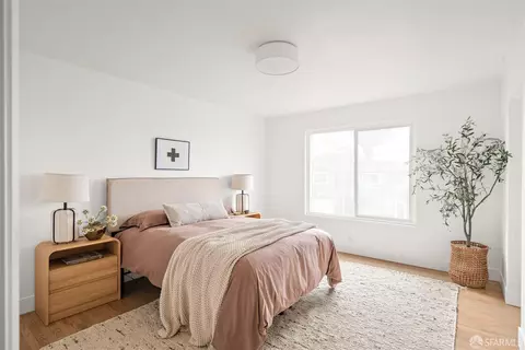 Bedroom - 121 Beachview Ave, Pacifica, CA 94044 photo 8 of 8