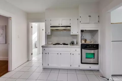 Kitchen - 2304 Edwards St, Berkeley, CA 94702 photo 2 of 3