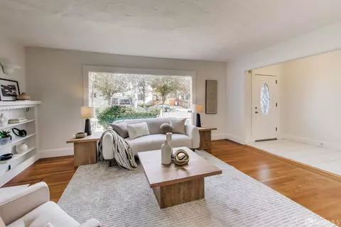 Living - 2304 Edwards St, Berkeley, CA 94702 photo 2 of 3