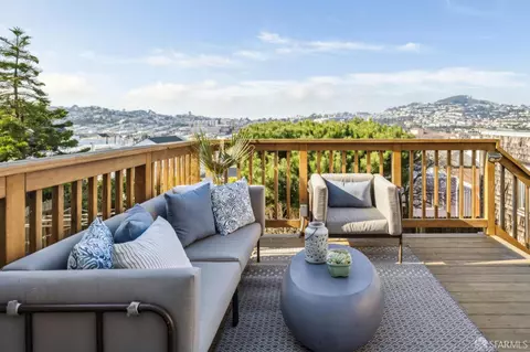 Exterior - 662 Lisbon St, San Francisco, CA 94112 photo 1 of 13