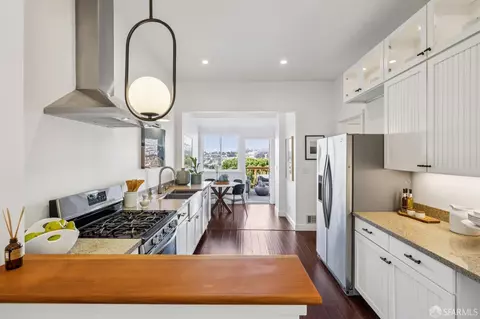 Kitchen - 662 Lisbon St, San Francisco, CA 94112 photo 3 of 5