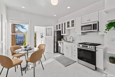 Kitchen - 1231 4th Ave, San Francisco, CA 94122 photo 1 of 4