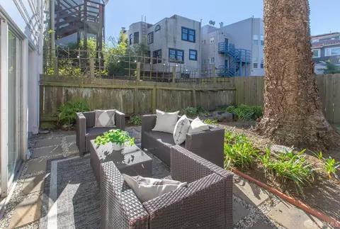 Exterior - 1231 4th Ave, San Francisco, CA 94122 photo 5 of 6