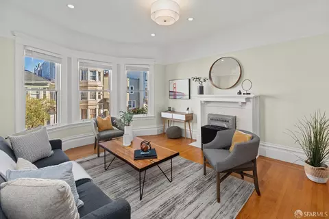 Living - 1231 4th Ave, San Francisco, CA 94122 photo 2 of 4