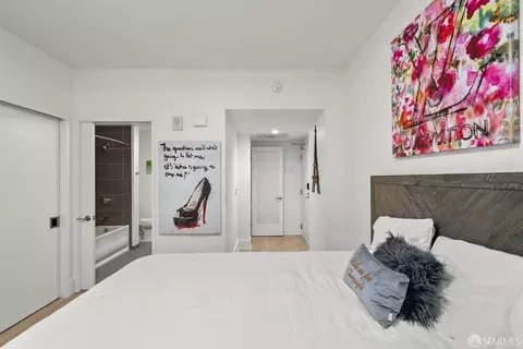 1075 Market St #501, San Francisco, CA 94103