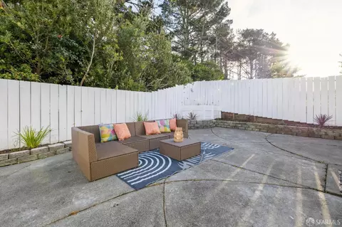 Exterior - 663 Foothill Dr, Pacifica, CA 94044 photo 5 of 9