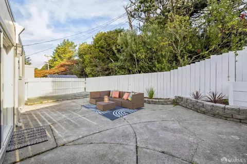 Exterior - 663 Foothill Dr, Pacifica, CA 94044 photo 6 of 9