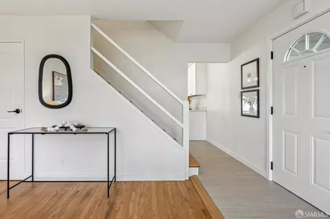 Entry Way - 663 Foothill Dr, Pacifica, CA 94044 photo 2 of 4