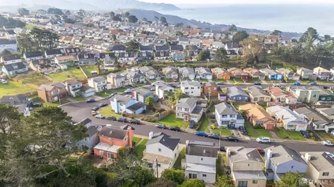 View/Area - 663 Foothill Dr, Pacifica, CA 94044 photo 10 of 11