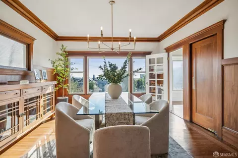 Dining - 3641 Clement St, San Francisco, CA 94121 photo 3 of 10