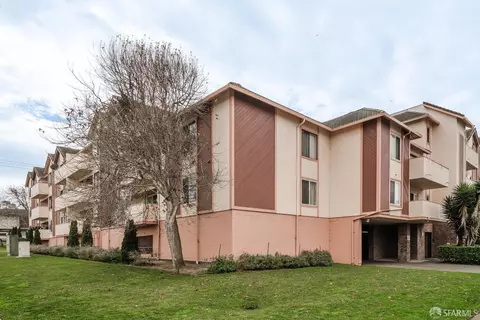 405 91st St #19, Daly City, CA 94015
