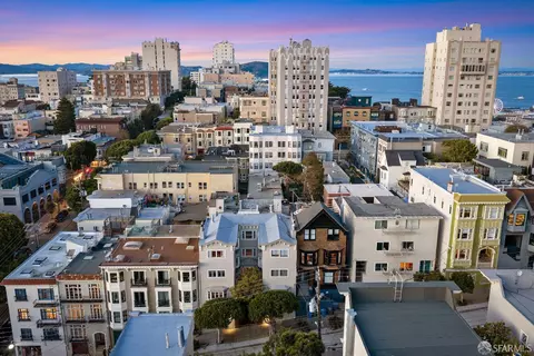 1166 Green St, San Francisco, CA 94109