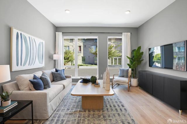 52 Kirkwood Ave #212, San Francisco, CA 94124
