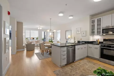 2300 Broadway #7, Oakland, CA 94612