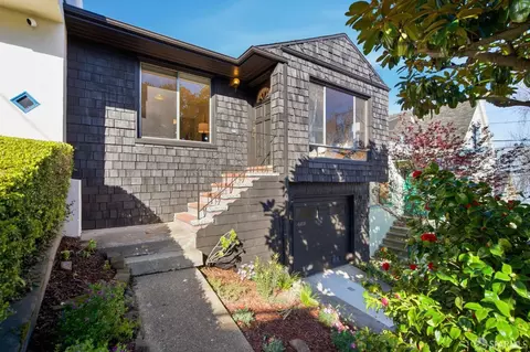4458 24th St, San Francisco, CA 94114