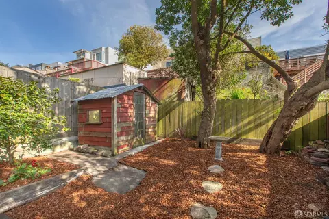 Exterior - 542 Head St, San Francisco, CA 94132 photo 6 of 9