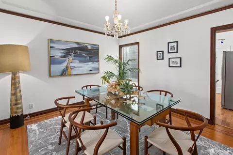 Dining - 1711 23rd Ave, San Francisco, CA 94122 photo 2 of 3