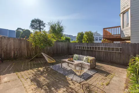 Exterior - 1711 23rd Ave, San Francisco, CA 94122 photo 2 of 3