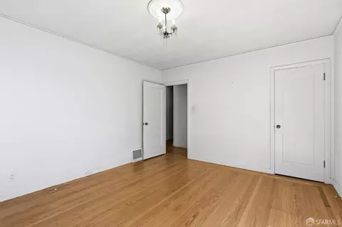 Bedroom - 619 Cayuga Ave, San Francisco, CA 94112 photo 7 of 8