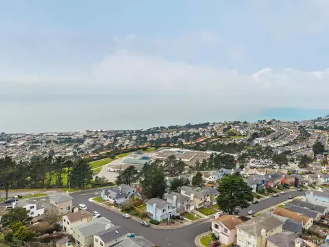 View/Area - 370 Horizon Way, Pacifica, CA 94044 photo 6 of 8