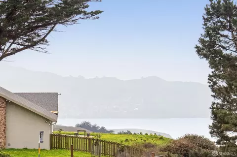View/Area - 370 Horizon Way, Pacifica, CA 94044 photo 2 of 8