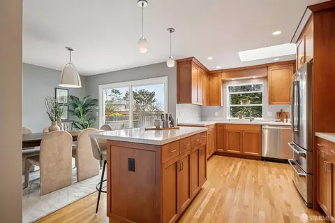 Kitchen - 370 Horizon Way, Pacifica, CA 94044 photo 2 of 12