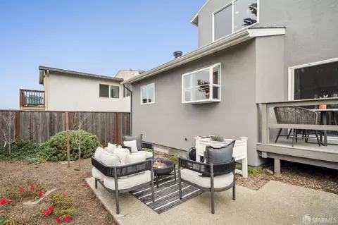 Exterior - 370 Horizon Way, Pacifica, CA 94044 photo 6 of 11