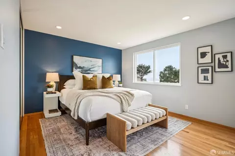 Bedroom - 370 Horizon Way, Pacifica, CA 94044 photo 1 of 7