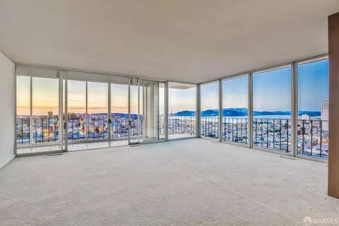 1333 Jones St #1206, San Francisco, CA 94109