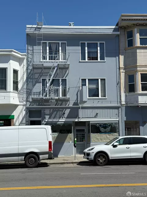 4843 Mission St, San Francisco, CA 94112
