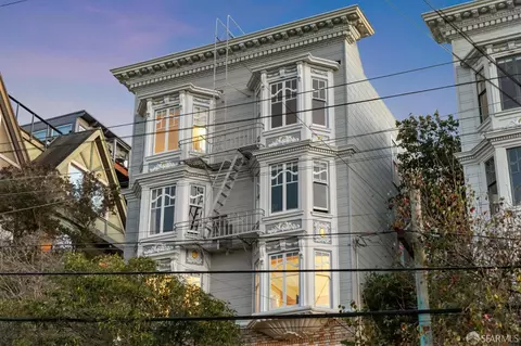1145 Green St #2, San Francisco, CA 94109
