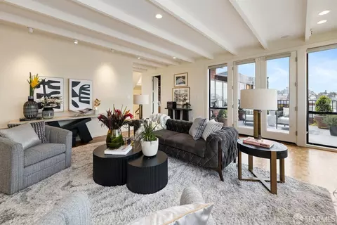 Living - 69 Telegraph Pl, San Francisco, CA 94133 photo 7 of 10