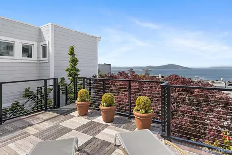Exterior - 69 Telegraph Pl, San Francisco, CA 94133 photo 14 of 19