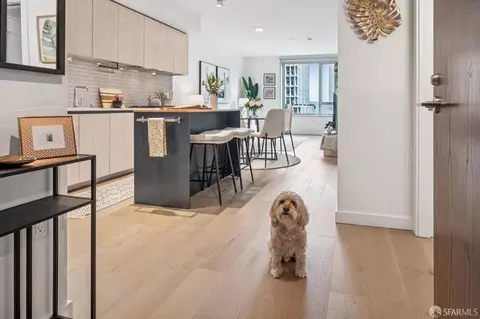 1000 3rd St #720, San Francisco, CA 94158