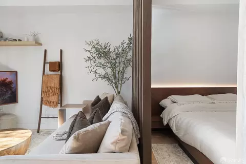 1 Bristol Ct #201, San Francisco, CA 94130