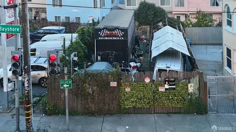 900 Bayshore Blvd, San Francisco, CA 94124