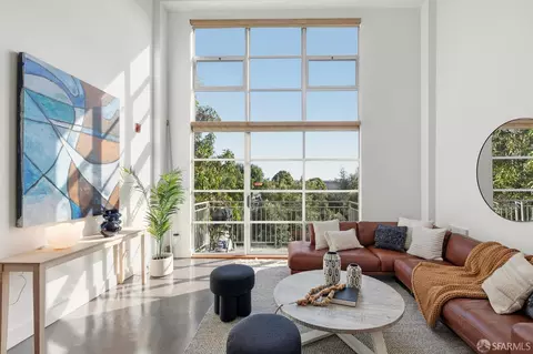 1310 Minnesota St #206, San Francisco, CA 94107